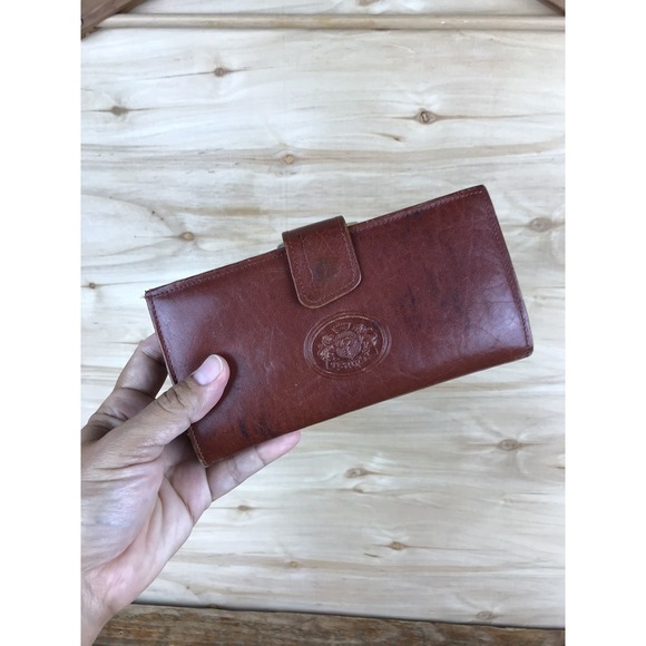 Peridot Handbags - Vtg MCM Unique Brown Leather Wallet Clutch Peridot No. 007 Kiss Lock